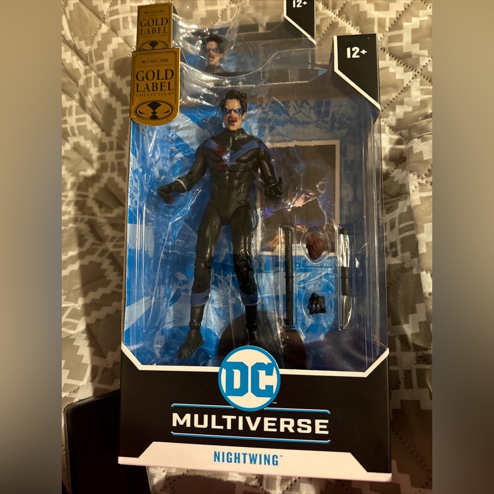 McFarlane Toys DC Multiverse Gold Label - Vampire Nightwing DC VS Vampires